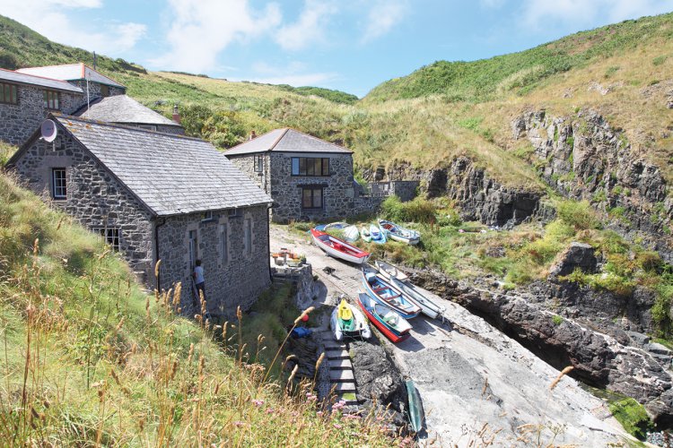 The Winch House, Church Cove