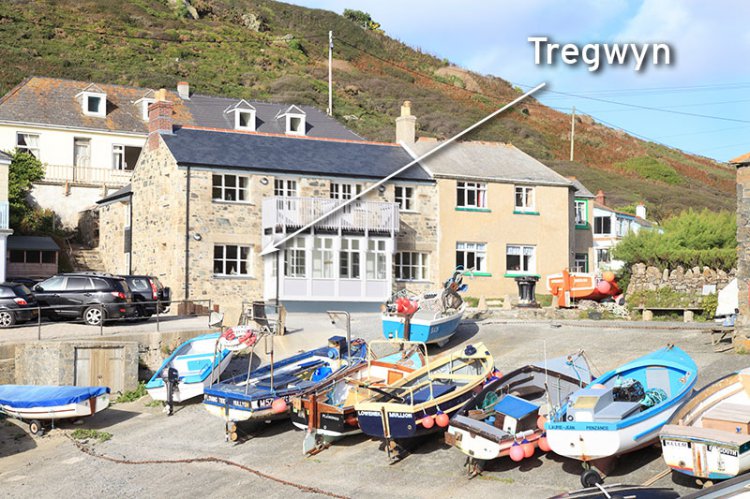 Tregwyn, Mullion Cove