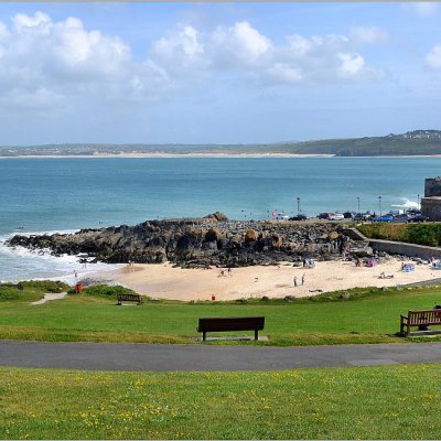 Porthgwidden Beach