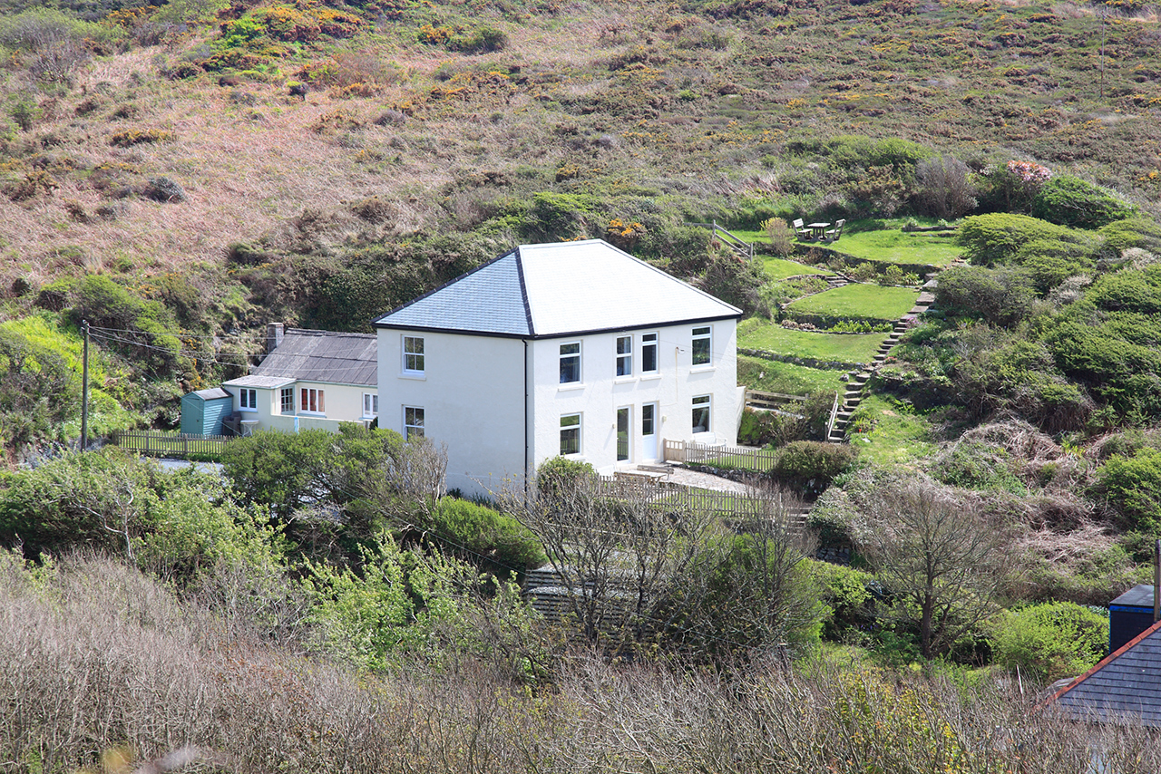 Creigan House, Mullion Cove