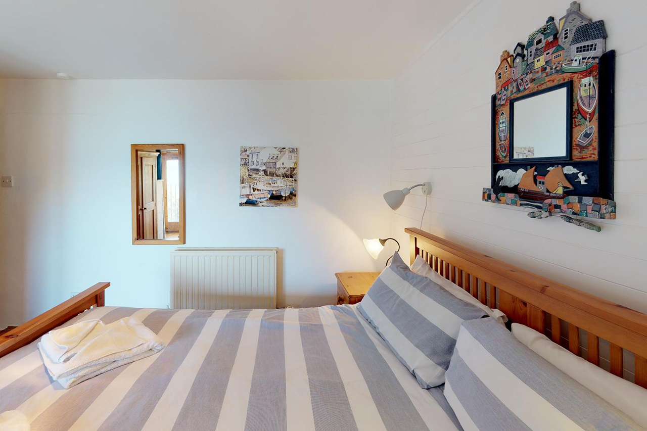 The Winch House, Church Cove