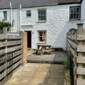 Pear Tree Holiday Cottage in Gweek Cornwall