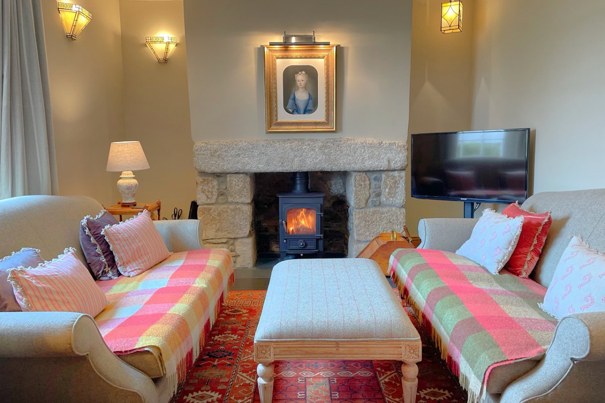 Roskorwell Manor Holiday Home in Porthallow Cornwall