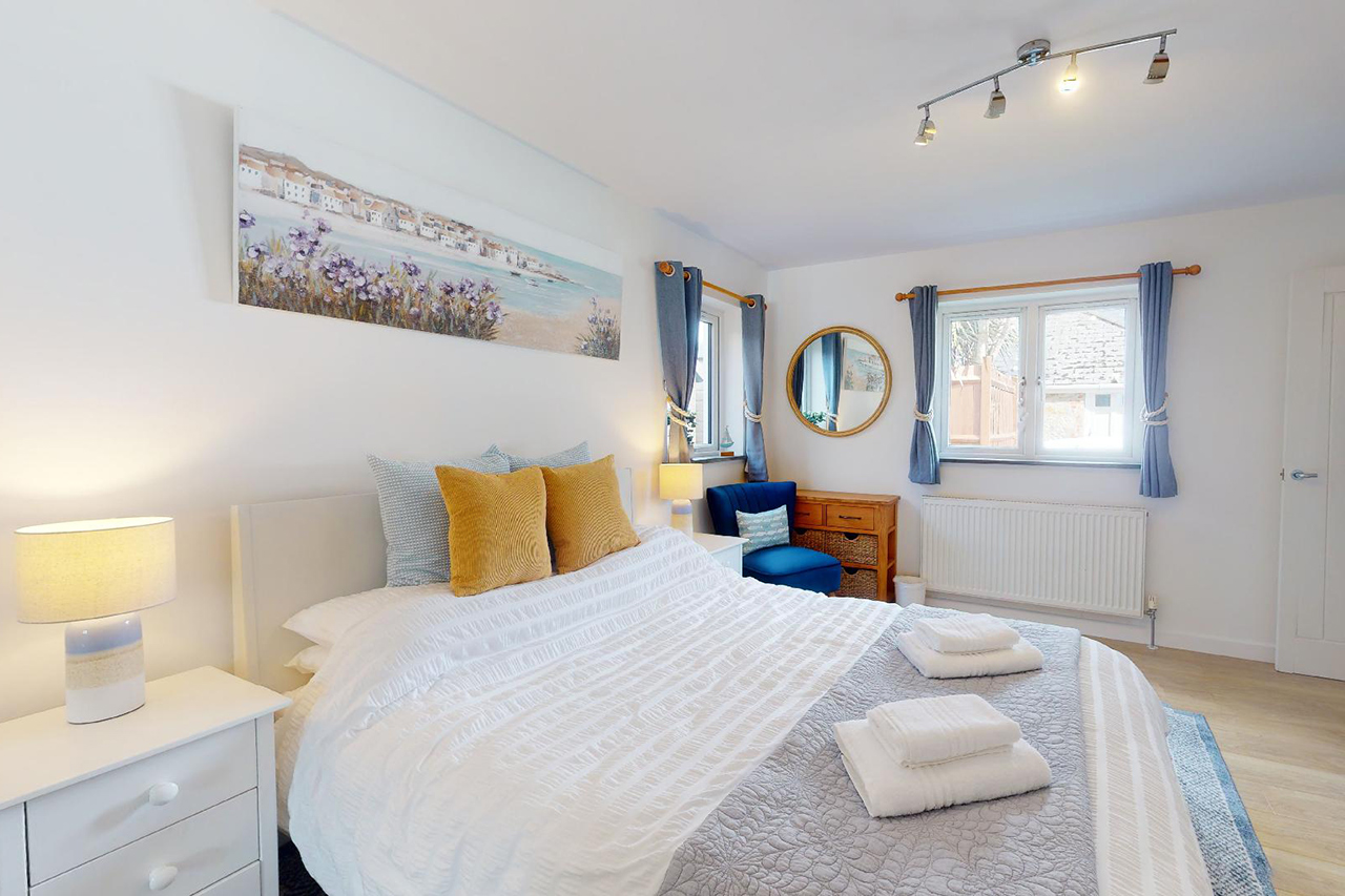 Church View Modern Holiday Home in Porthleven, Cornwall Cornish