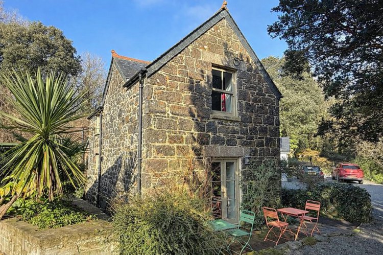 Trewhella Cottage Trewhella Cottage